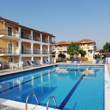 Village Inn Studios & Family Apartments Laganas Eksteriør billede