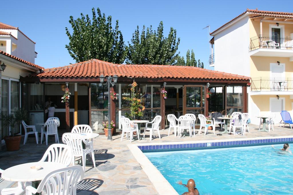 Village Inn Studios & Family Apartments Laganas Eksteriør billede