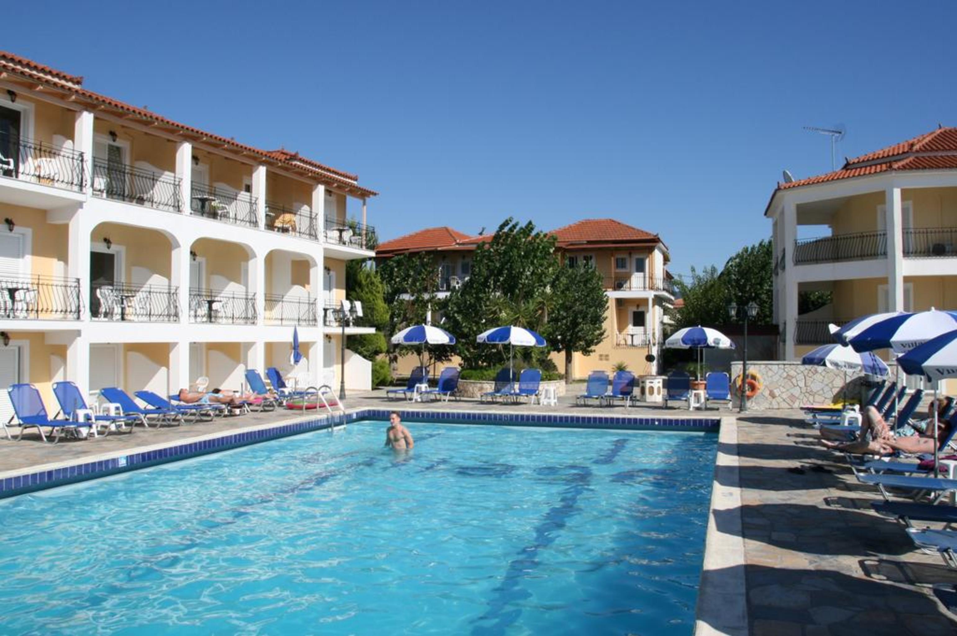 Village Inn Studios & Family Apartments Laganas Eksteriør billede
